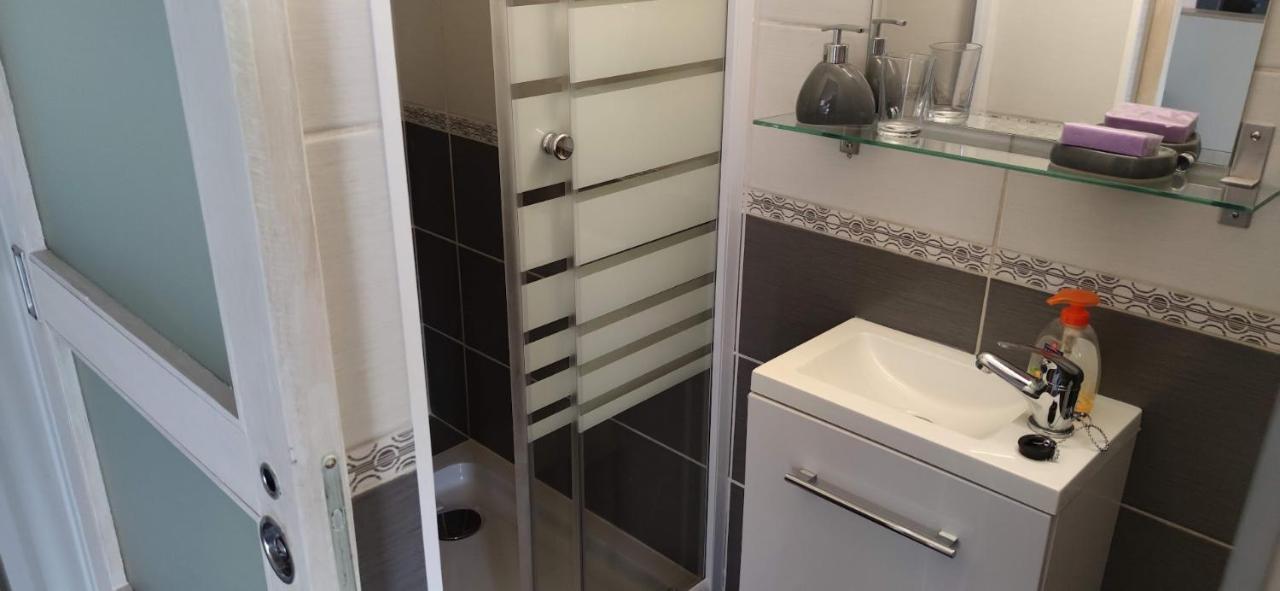 La Maisonnette Du Jardin Narbonne Ngoại thất bức ảnh